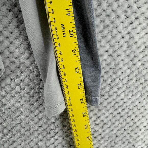 The North Face Layering Sweater Top S Gray 1/4 Zip Pullover Thumbholes Flashdry - Picture 12 of 16